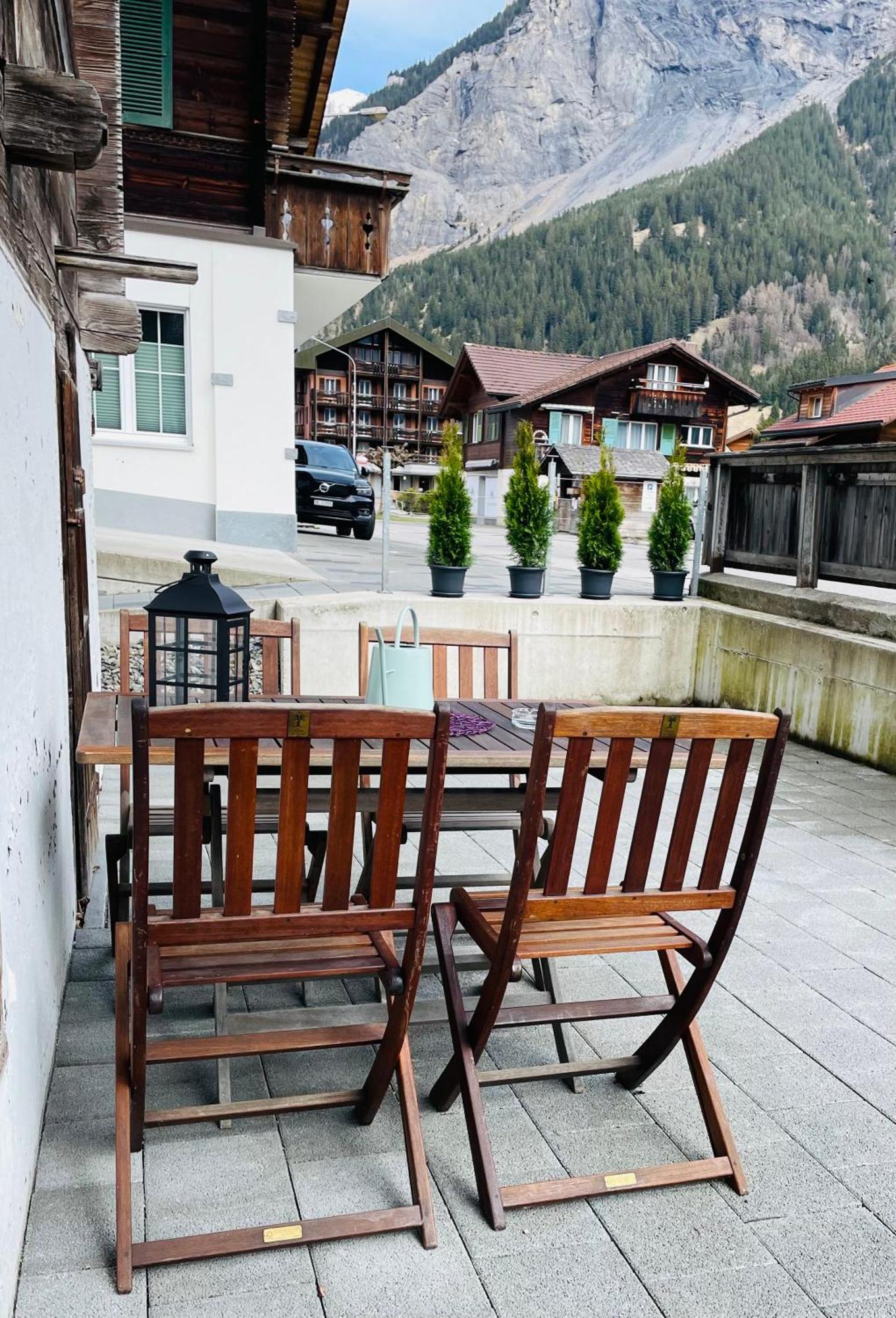 Charming, Well-Equipped Alpine Apartment Кандерштег Экстерьер фото